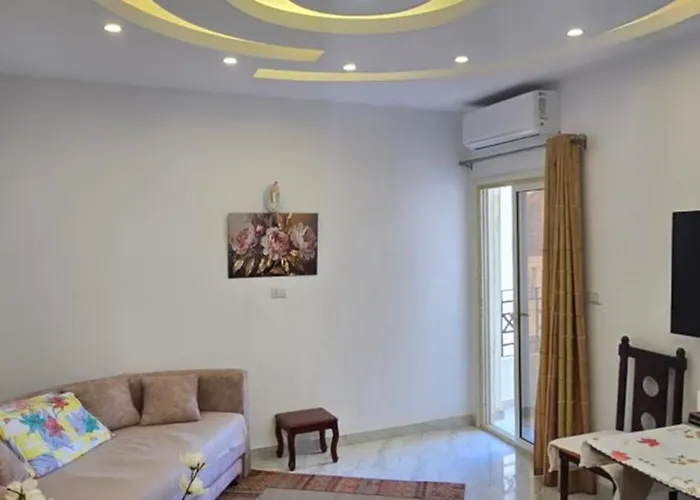 Seaview Flat شقة