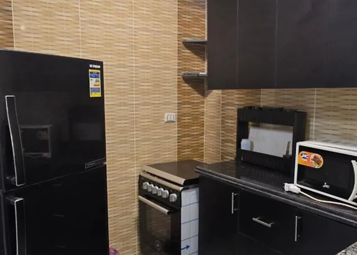 Seaview Flat شقة *