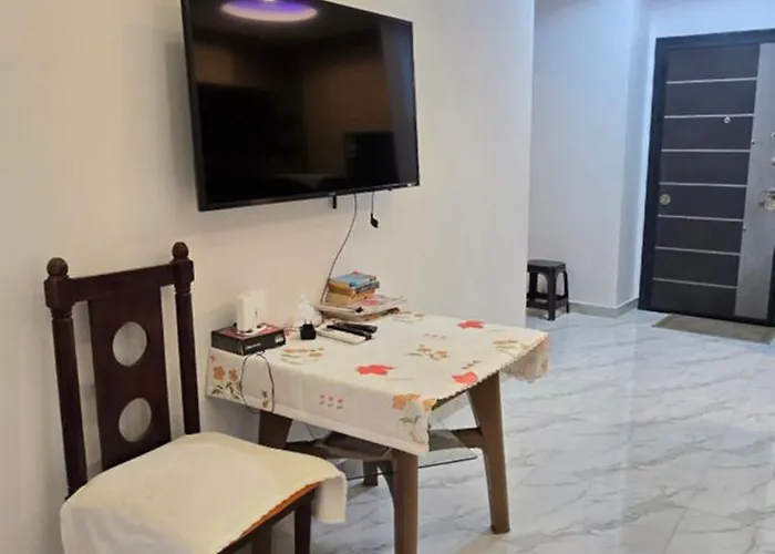 Seaview Flat *